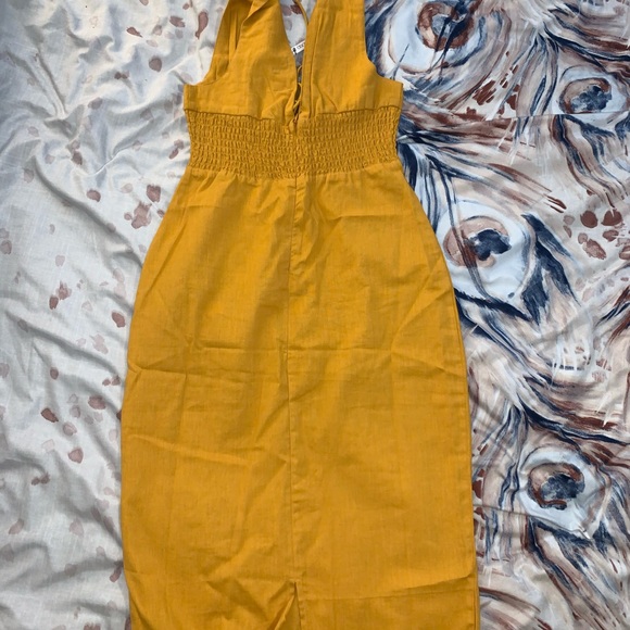 Sundress - Picture 3 of 6